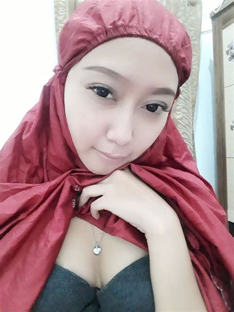 jilbab - Video Bokep Indo Terbaru dan Terbaru Download Bokep Simontok Nonton Film Vokep Viral Jilbab Hot dan BBindo Bikin Sange. . Xxx jilbab